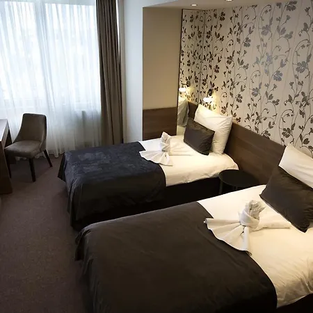 Hotel Kragujevac فندق