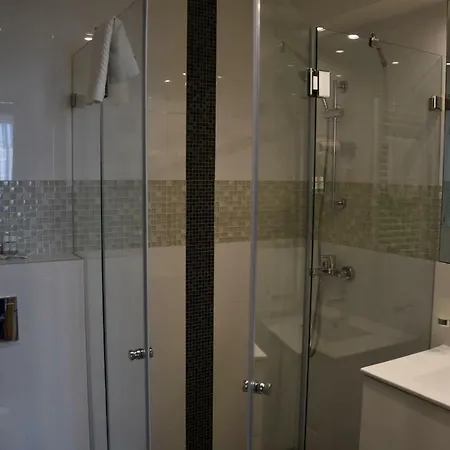 Hotel Kragujevac فندق كراغوييفاك