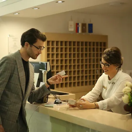 فندق Hotel Kragujevac